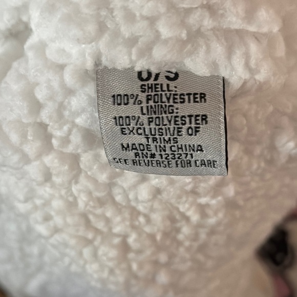 Adorable Bear Print Sherpa Blanket Hoodie Blanket - Picture 7 of 8